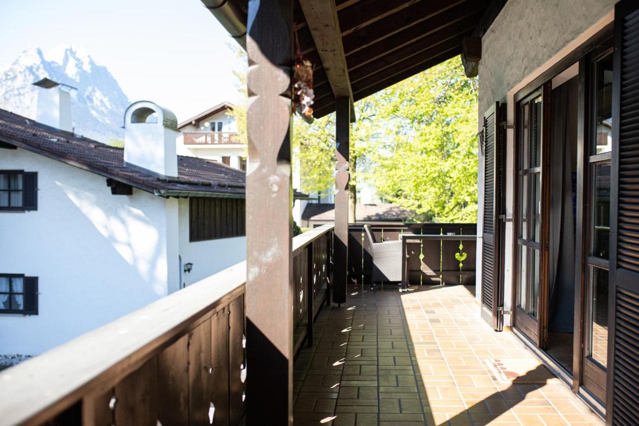 Ferienwohnung Sonnenschein Garmisch-Partenkirchen Exterior foto